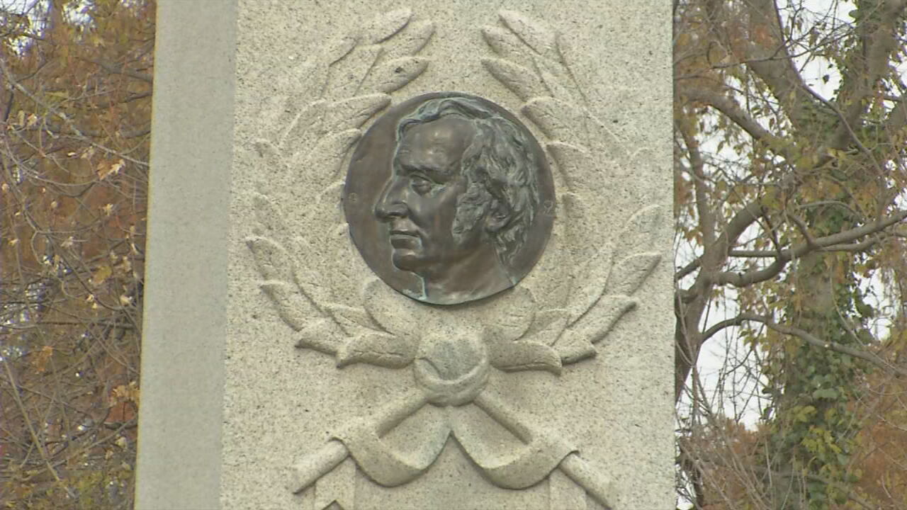WREATH LAYING AT ZACHARY TAYLOR